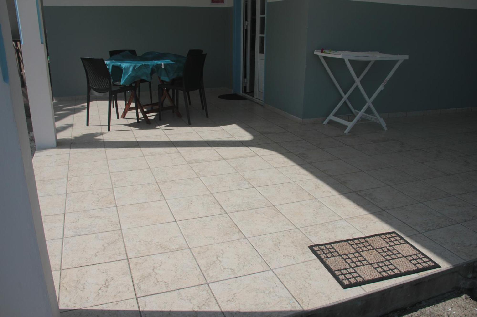 Lambano Studio Grand-Bourg  Exterior foto