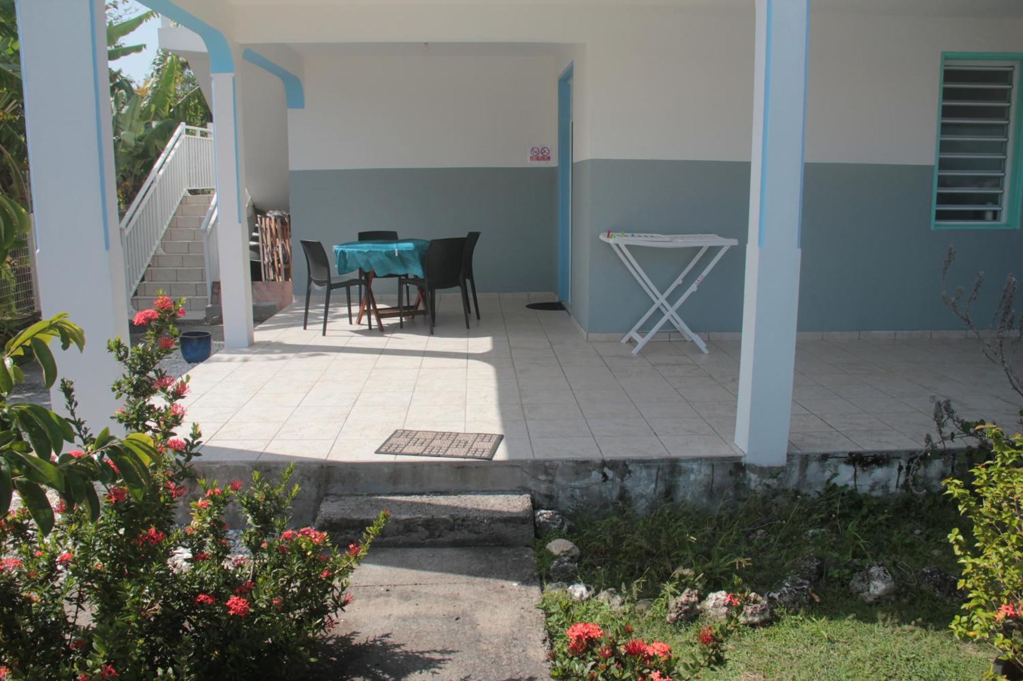 Lambano Studio Grand-Bourg  Exterior foto